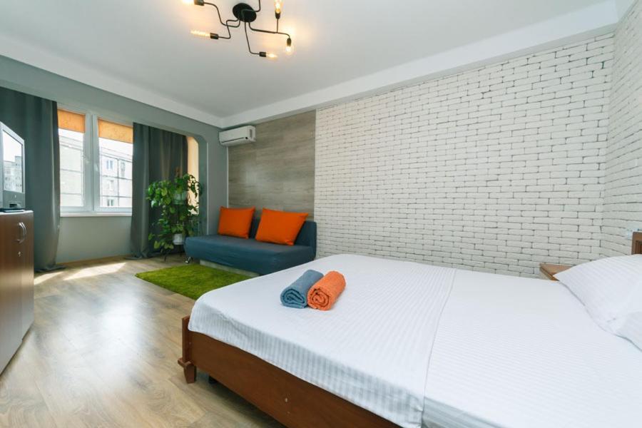 Apartment Near Dream Town Kiev Ngoại thất bức ảnh